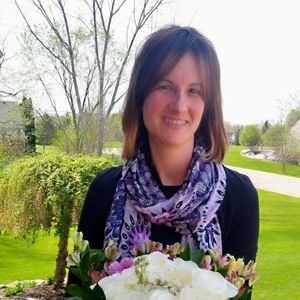 Meet your Posher, Lorraine